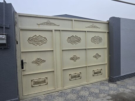 4 otaqlı həyət evi/bağ evi - Binə q. - 100 m²