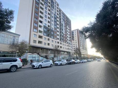 Elan №5507835 - Bakı, Neftçilər m., 3 otaqlı, 126 m², 11/16 mərtəbə