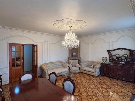 5 otaqlı köhnə tikili - Nizami m. - 150 m²