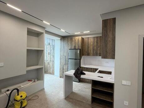 2 otaqlı köhnə tikili - İçəri Şəhər m. - 80 m²