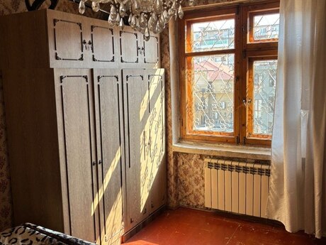 3-room old-build apartment for sale in Həzi Aslanov, 80 m², 157 000 AZN, photo 3 / 10
