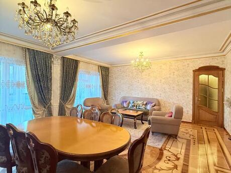 5-комн. вторичка - м. Азадлыг проспекти - 130 м²