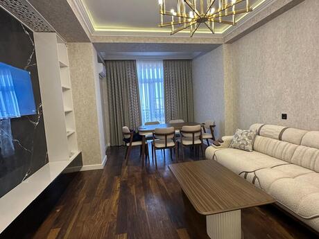 Kirayə 3 otaqlı mənzil, 110 m², 8 Noyabr: 1 300 ₼/ay 3