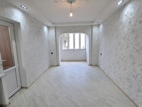 2 otaqlı köhnə tikili - Azadlıq Prospekti m. - 75 m²