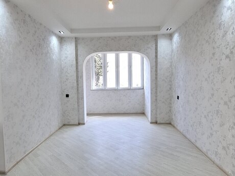 2 otaqlı köhnə tikili - Azadlıq Prospekti m. - 75 m²