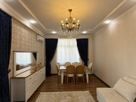 Satılır 3 otaqlı yeni tikili 142 m², Xırdalan