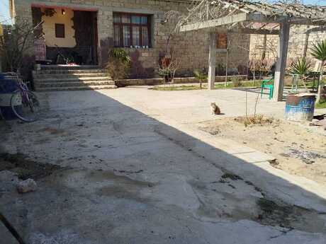 Satılır 5 otaqlı həyət evi/bağ evi 150 m², Mərdəkan q.