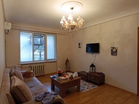 Объявление №5994538 - Баку, м. Нефтчиляр, 2-комн., 60 м², 1/5 этаж