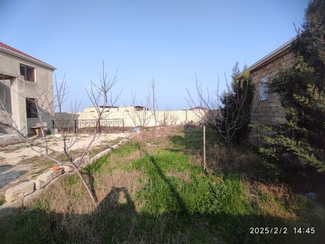 6 otaqlı həyət evi/bağ evi - Qala q. - 220 m²