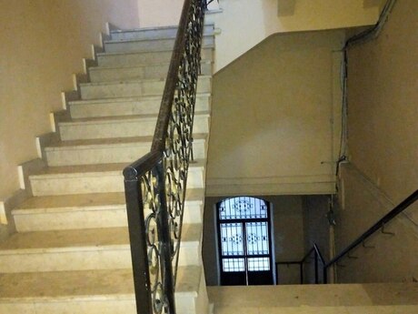 2 otaqlı köhnə tikili - Sahil m. - 60 m²