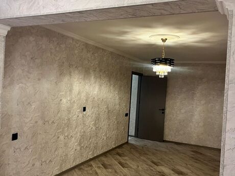 Elan №5994919 - Bakı, Xalqlar Dostluğu m., 2 otaqlı, 47 m², 3/5 mərtəbə