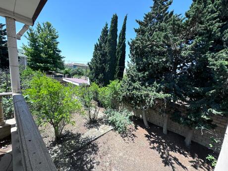 Sahildə 9 otaqlı həyət evi satılır, 300 m², 82 000 AZN, şəkil 2 / 12