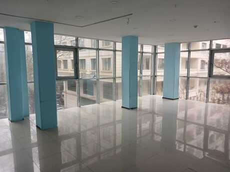 Объявление №5995112 - Баку, м. Гянджлик, 5-комн., 400 м²