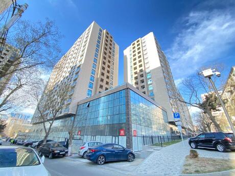 2-комн. новостройка - м. 28 мая - 67 м²