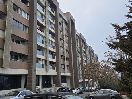 3 otaqlı köhnə tikili - Elmlər Akademiyası m. - 80 m²