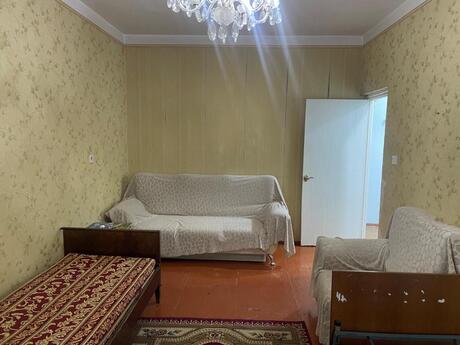 1 otaqlı köhnə tikili - Azadlıq Prospekti m. - 35 m²
