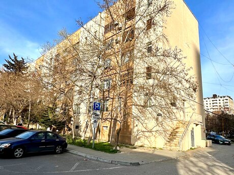3 otaqlı köhnə tikili - Qara Qarayev m. - 80 m²
