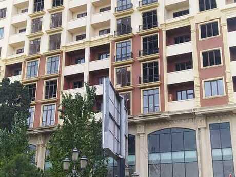 4 otaqlı mənzil, 184 m², 28 May: 549 000 ₼ 2
