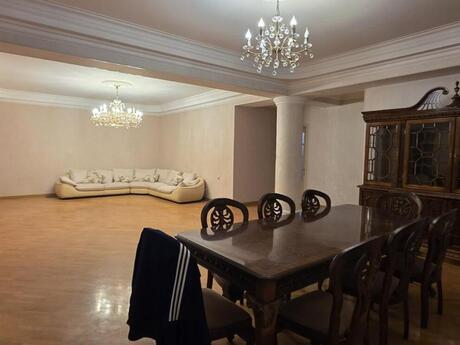 4-комн. новостройка - м. 28 мая - 200 м²