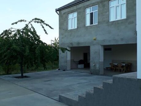 Satılır 5 otaqlı həyət evi/bağ evi 222 m², Quba