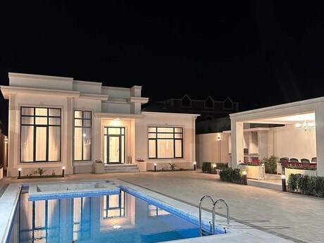 5 otaqlı həyət evi/bağ evi - Mərdəkan q. - 250 m²