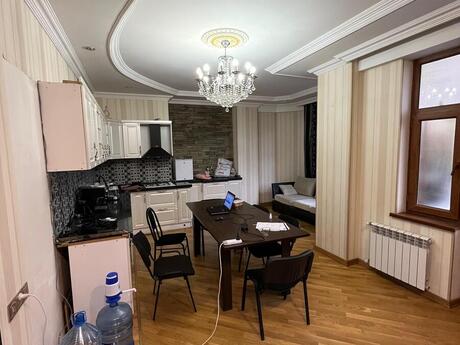 5 otaqlı ofis - Şah İsmayıl Xətai m. - 170 m²