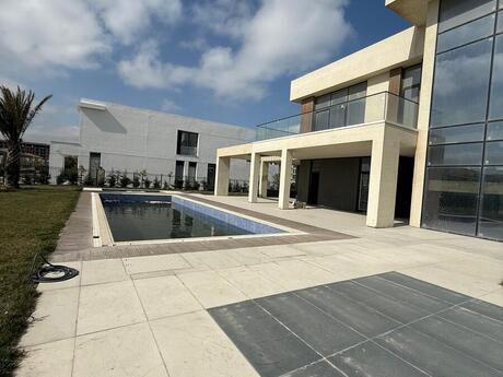 8 otaqlı həyət evi/bağ evi - Sea Breeze q. - 950 m²