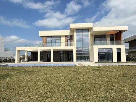8 otaqlı həyət evi/bağ evi - Sea Breeze q. - 950 m²