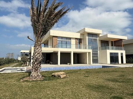 8 otaqlı həyət evi/bağ evi - Sea Breeze q. - 950 m²