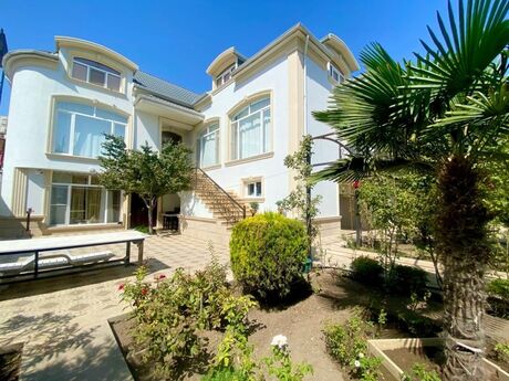 6 otaqlı həyət evi/bağ evi - Həzi Aslanov q. - 450 m²