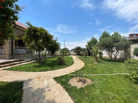 5 otaqlı həyət evi/bağ evi - Bilgəh q. - 250 m²