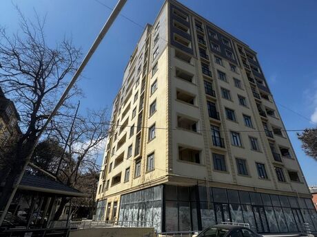 Объявление №5995935 - Баку, м. Мемар Аджеми, 3-комн., 141 м², 2/17 этаж