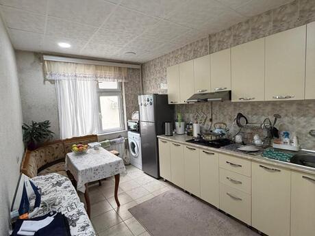 Объявление №5995978 - Баку, пос. Бадамдар, 2-комн., 60 м², 5/9 этаж