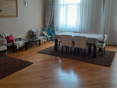 3-room apartment, 171 m², 8 Noyabr: 450 000 ₼ 4