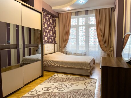2 otaqlı yeni tikili - 8-ci kilometr q. - 72 m²