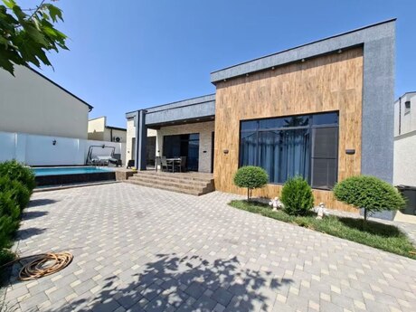 4 otaqlı həyət evi/bağ evi - Mərdəkan q. - 220 m²