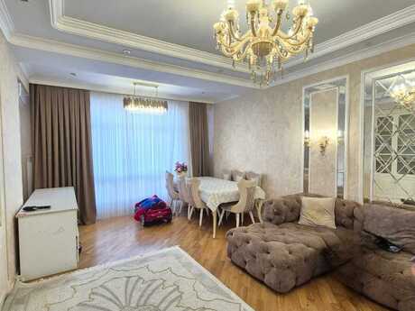3 otaqlı yeni tikili - Elmlər Akademiyası m. - 145 m²