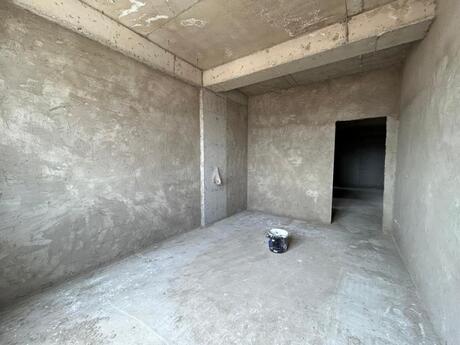 5 otaqlı yeni tikili - Şah İsmayıl Xətai m. - 205 m²
