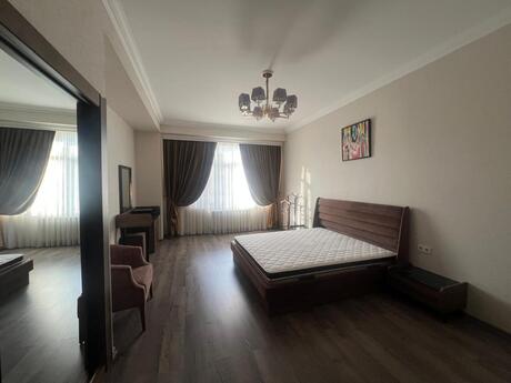4 otaqlı yeni tikili - Ağ şəhər q. - 160 m²