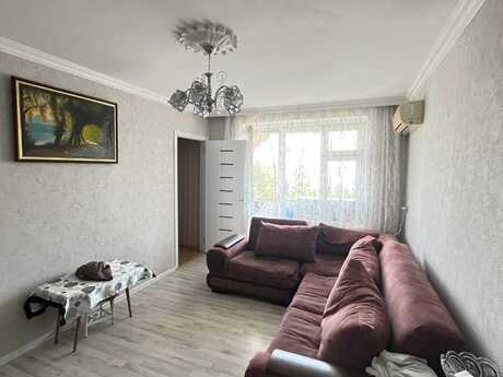 3 otaqlı köhnə tikili - İçəri Şəhər m. - 45 m²