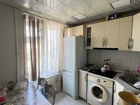 3 otaqlı köhnə tikili - İçəri Şəhər m. - 45 m²