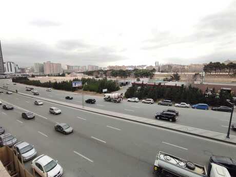 4-комн. новостройка - м. Шах Исмаил Хатаи - 187 м²