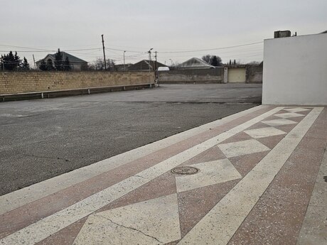 7 otaqlı həyət evi/bağ evi - Maştağa q. - 300 m²