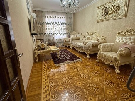 5 otaqlı köhnə tikili - Azadlıq Prospekti m. - 120 m²