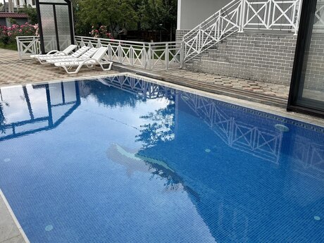 4 otaqlı həyət evi/bağ evi - Qəbələ - 340 m²