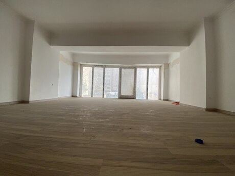 Obyekt - İnşaatçılar m. - 48 m²