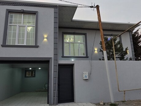 Satılır 4 otaqlı həyət evi/bağ evi 130 m², Binə q.