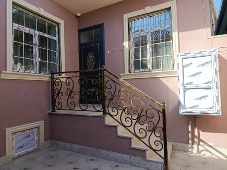 Satılır 3 otaqlı həyət evi/bağ evi 52.6 m², Masazır q.