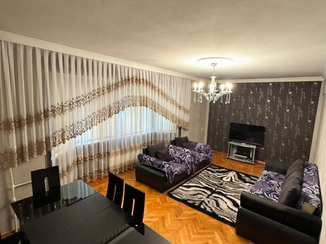 Аренда: 3-комнатная квартира, 80 м², Şah İsmayıl Xətai: 900 ₼/мес 2