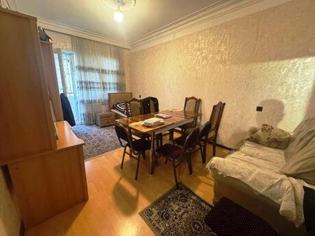 4 otaqlı köhnə tikili - Neftçilər m. - 100 m²